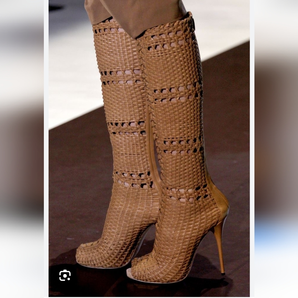 Gucci Brown Woven Heeled Boots - Picture 2 of 6